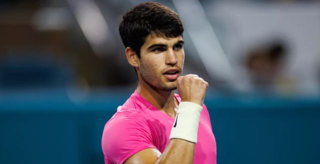 还彰显了他 还彰显了他