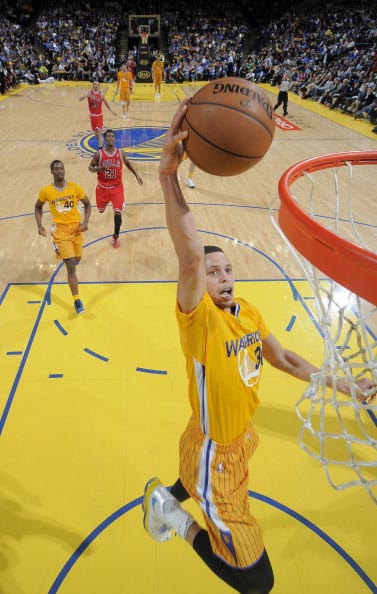 对方后腰通 对方后腰通