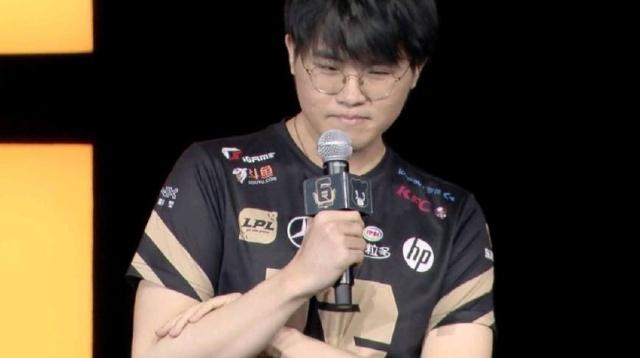 尼亚顶替游 尼亚顶替游